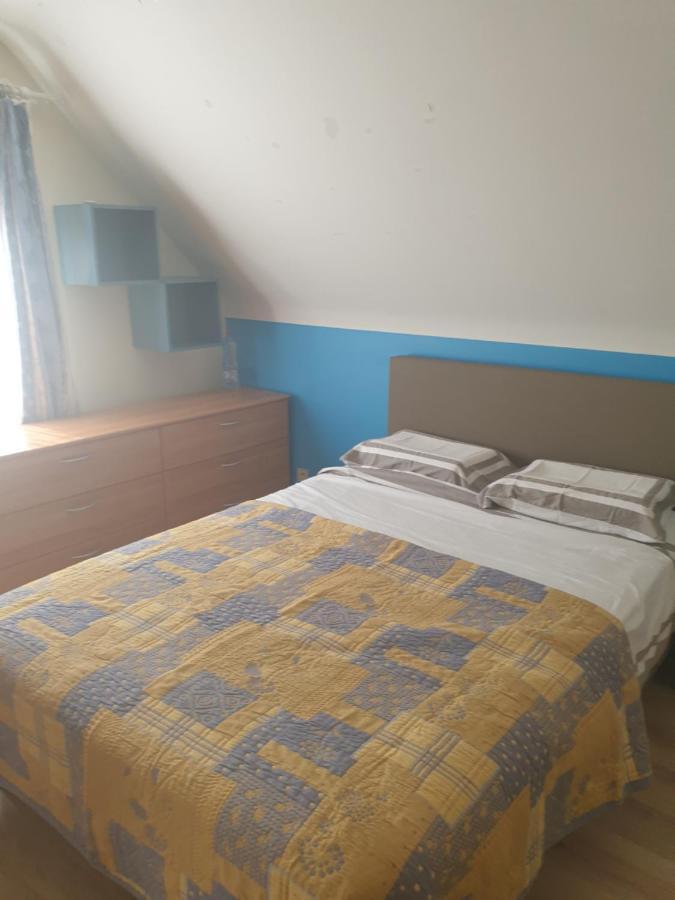 Les Prussiens Hotell Wavre Eksteriør bilde
